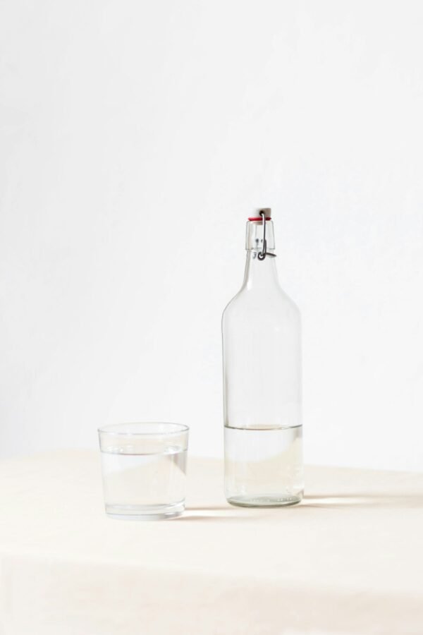 Turpentine Oil Bottle Turpentine oil bottle for painting